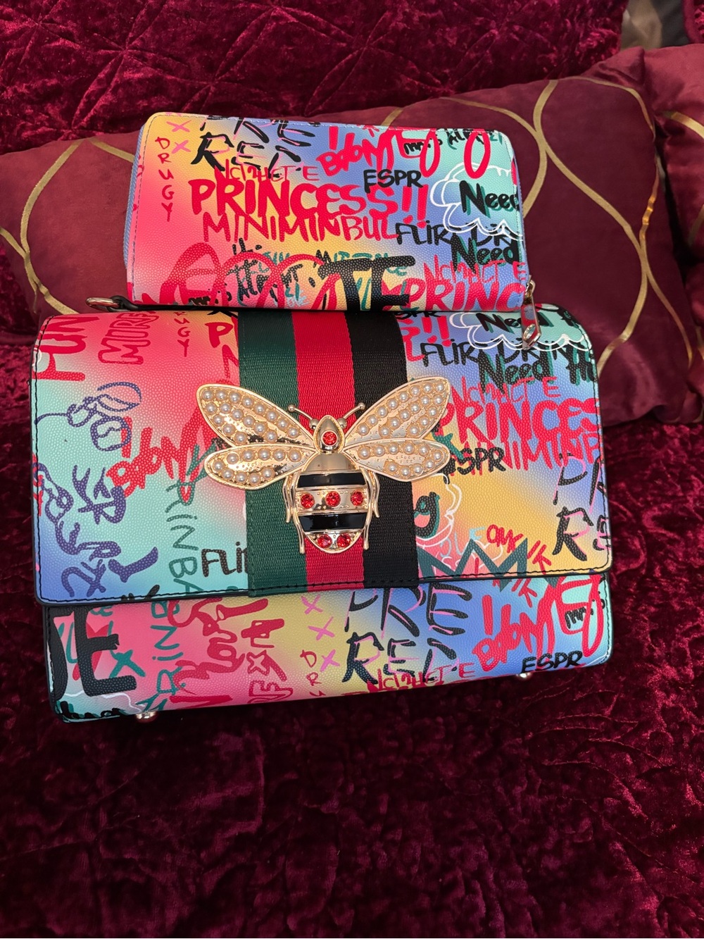 Multicolor Graffiti Bee Accent Shoulder Bag